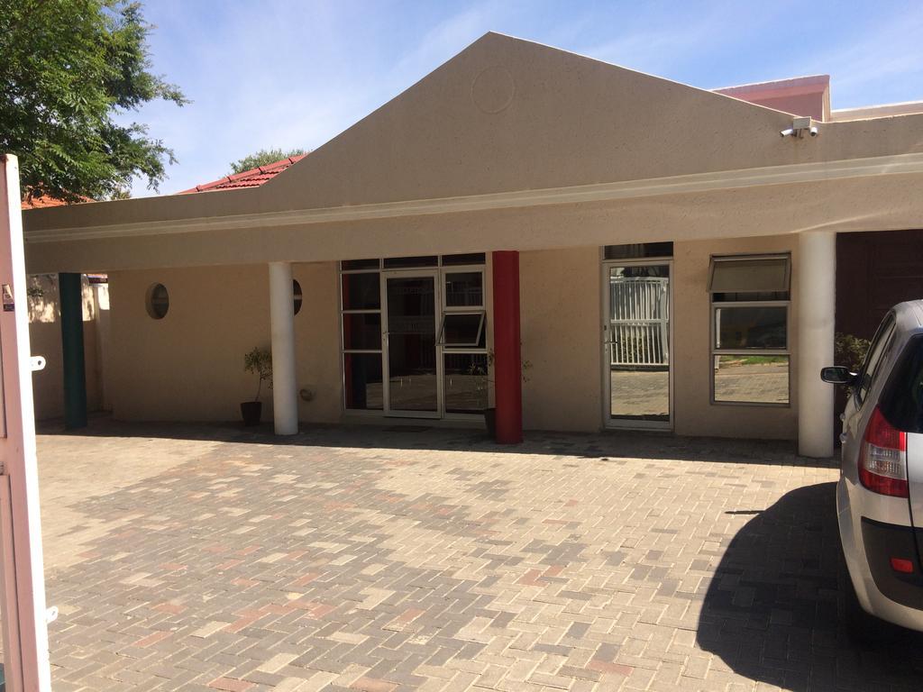 Houghton Guest House Johannesburg Exterior photo